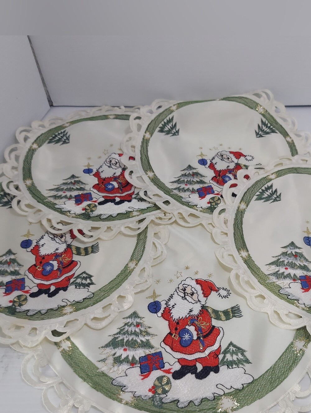 Festive Santa Embroidered Round Doilies Set Of 5 - Cream & Red